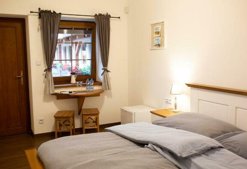 펜션 Penzion Blatnice