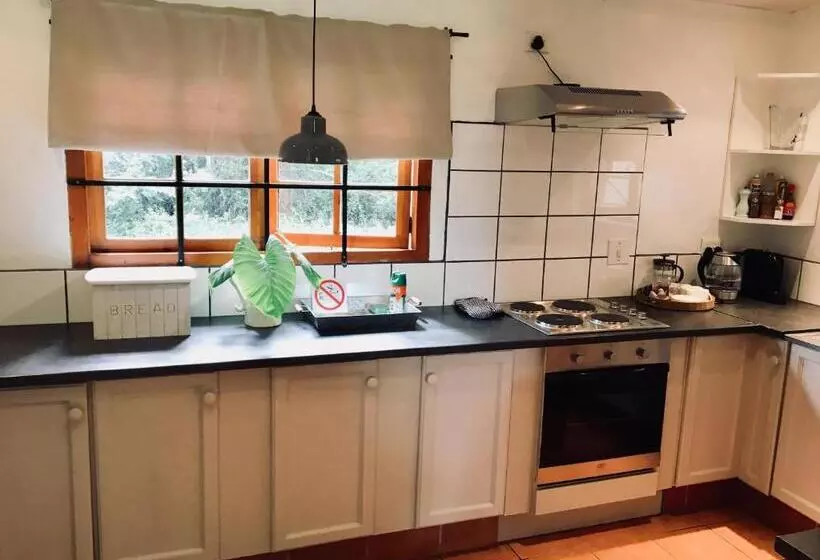 Majatalo The Goodland Cottages