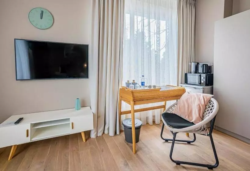 Tamara Suites & Apartments
