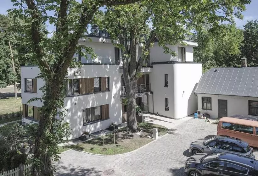 Tamara Suites & Apartments