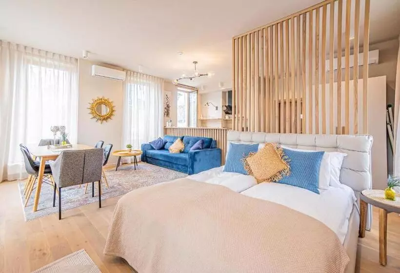 Tamara Suites & Apartments