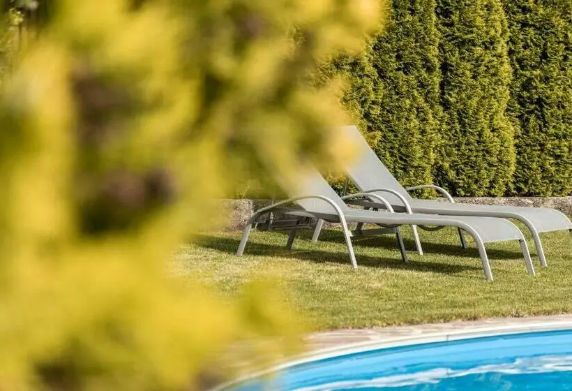 هاستل Garni Hotel Tauber