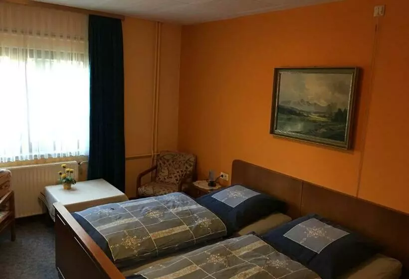 Retkeilymaja Landgasthaus Hoffmeister