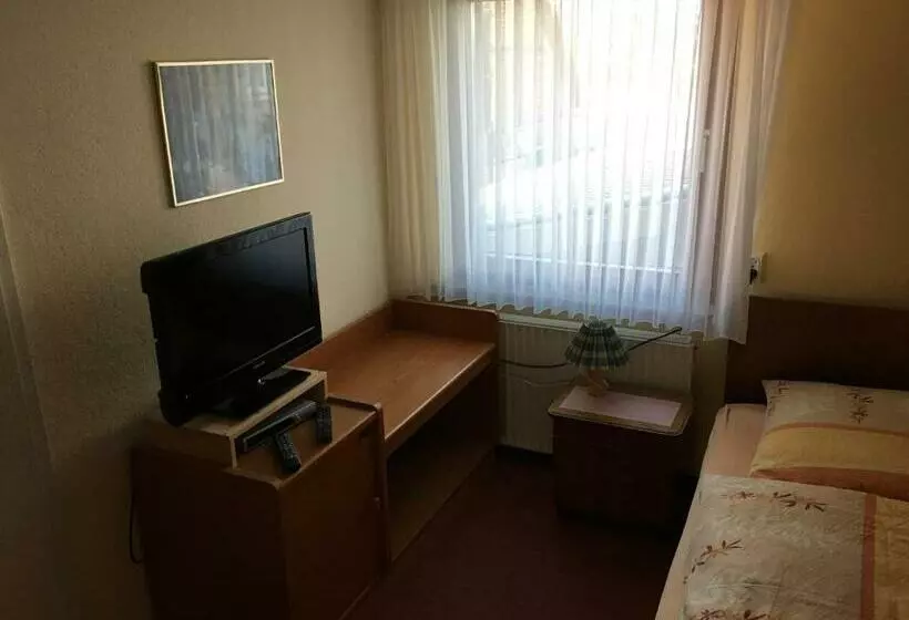 Retkeilymaja Landgasthaus Hoffmeister