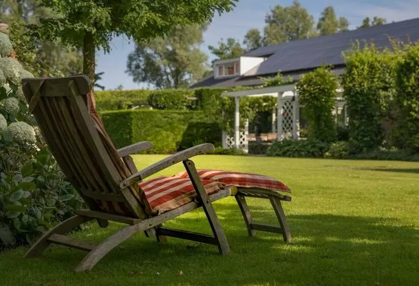 Aamiaismajoitus (B&B) Borneman Buitenhof   Privé Appartement