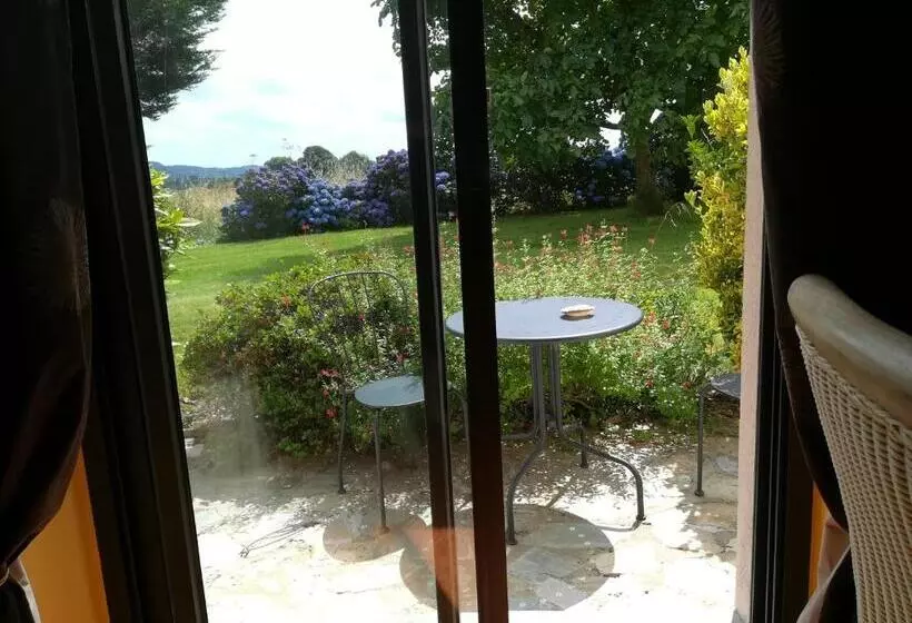 Aamiaismajoitus (B&B) Chez Herveline Le Fer