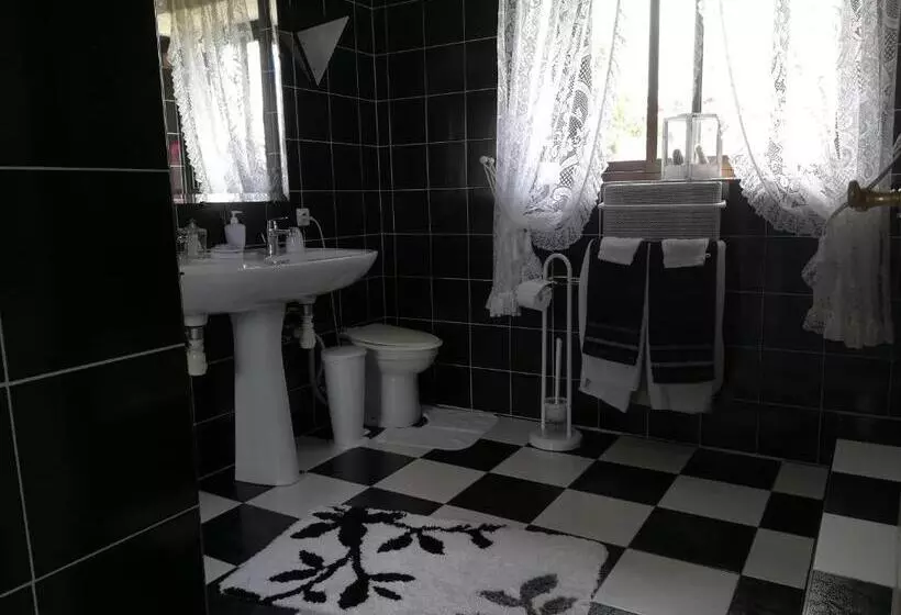 Aamiaismajoitus (B&B) Chez Herveline Le Fer