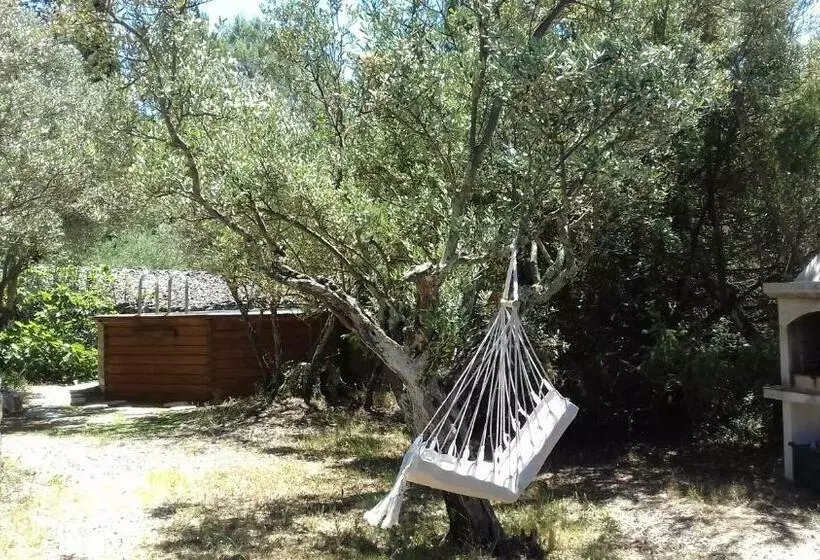 Aamiaismajoitus (B&B) Les Chardons Bleus