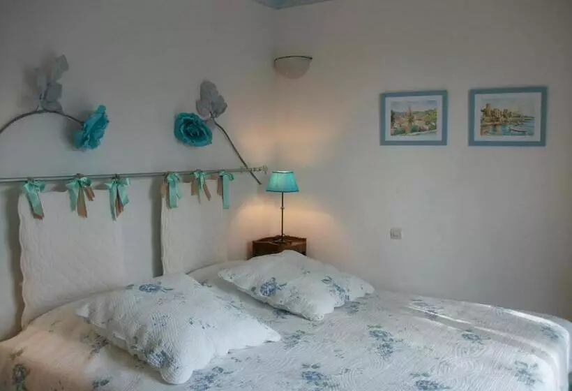 Aamiaismajoitus (B&B) Les Chardons Bleus