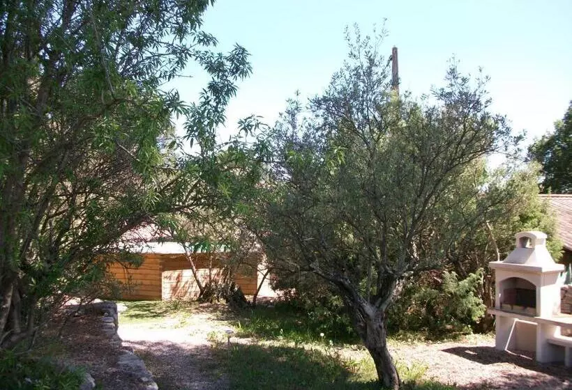 Aamiaismajoitus (B&B) Les Chardons Bleus