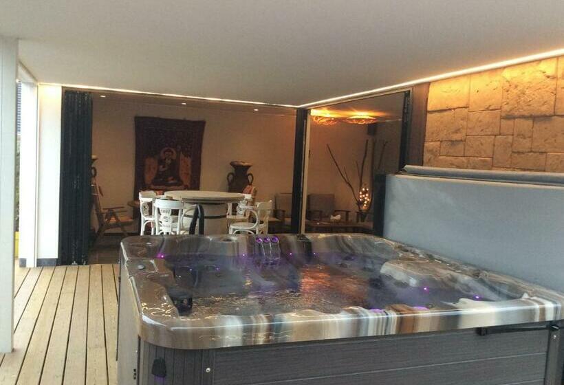 リゾートホテル B&b Wellness Sea Nat Voor Naturisten