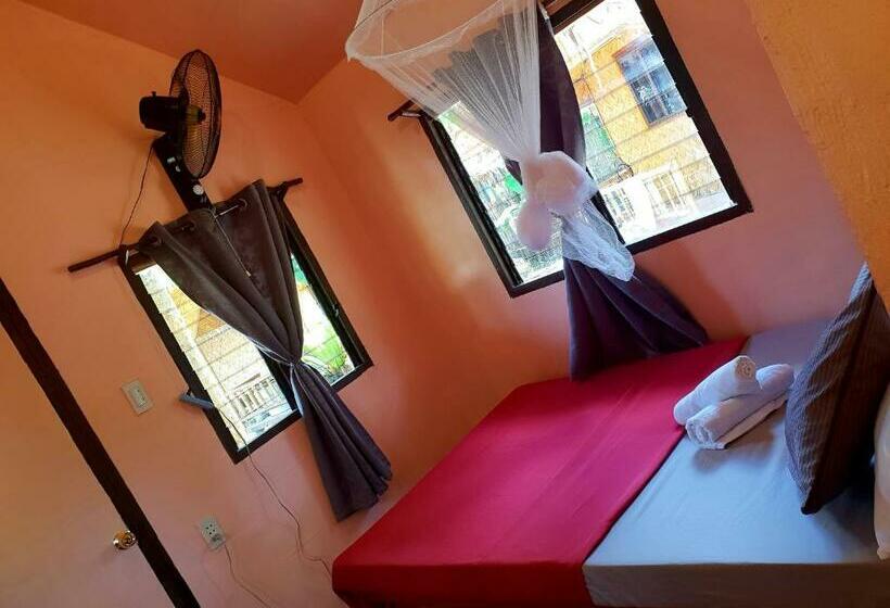 ユースホステル Eashanti’s Place