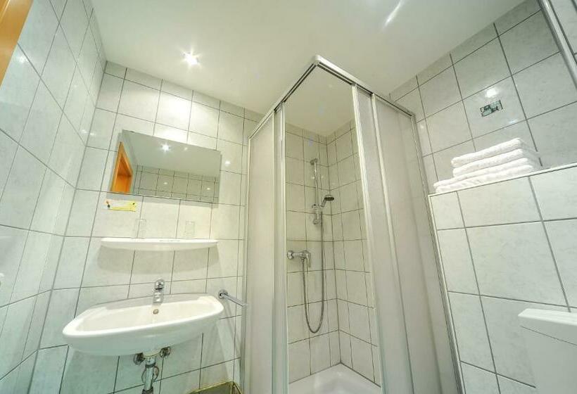 Bed and Breakfast Cafe Hoppala