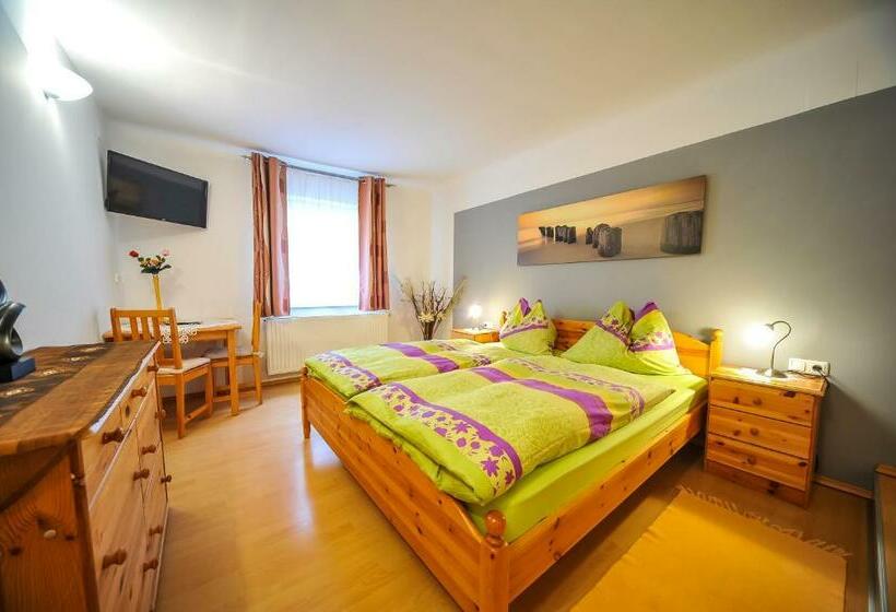 Bed and Breakfast Cafe Hoppala