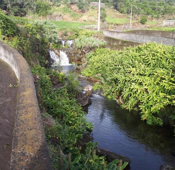 تختخواب و صبحانه Casa Da Ribeira