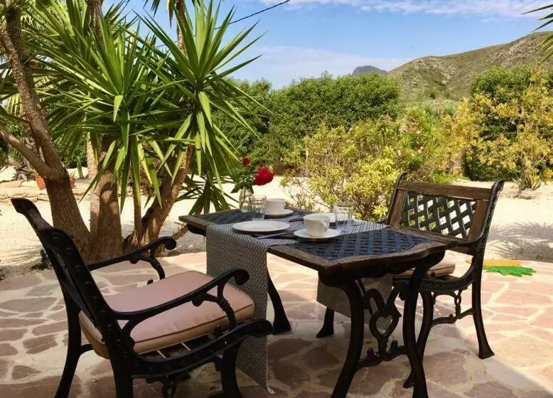 Aamiaismajoitus (B&B) Casa De La Piña