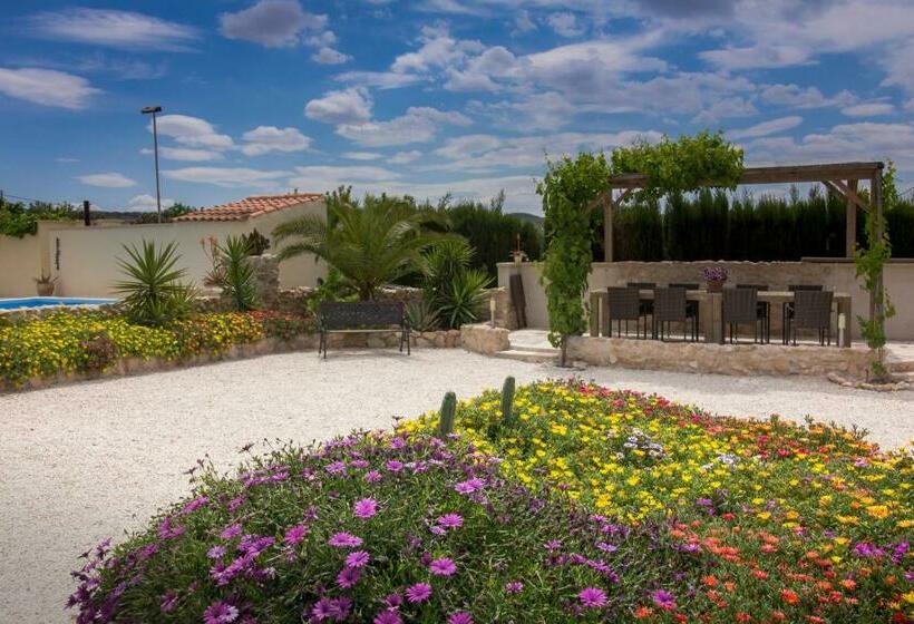 ベッドアンドブレックファースト Casa De La Piña