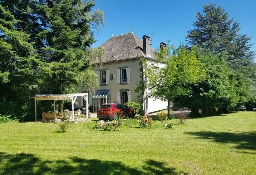 Aamiaismajoitus (B&B) Domaine Les Pradets