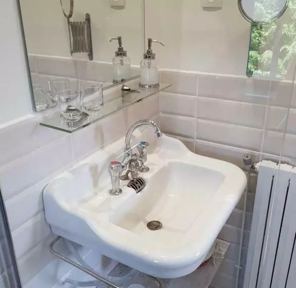 Aamiaismajoitus (B&B) Domaine Les Pradets