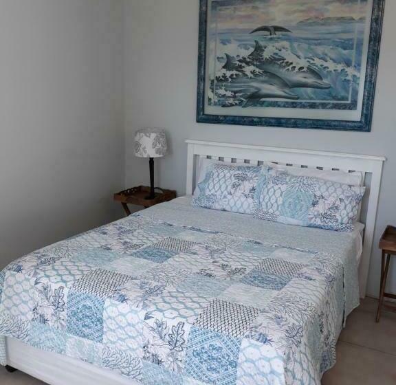 مبيت وإفطار Golf View Cottage