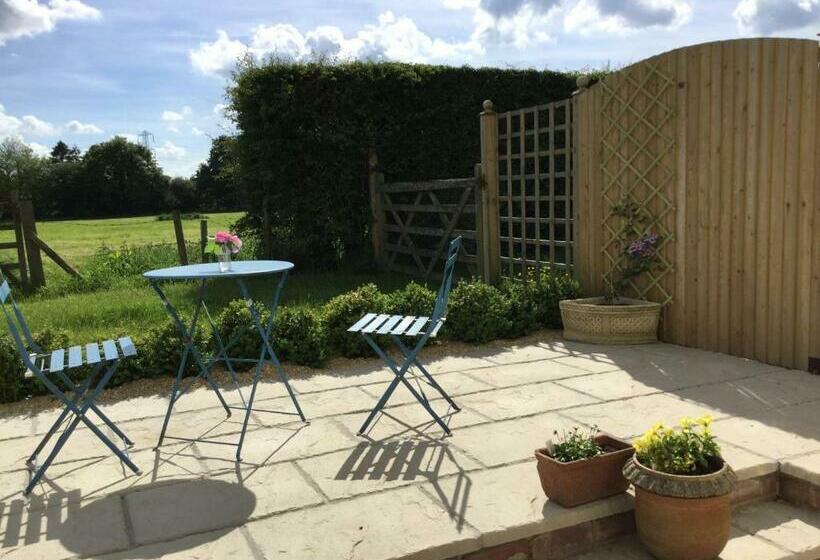 צימר Little Owl Barn