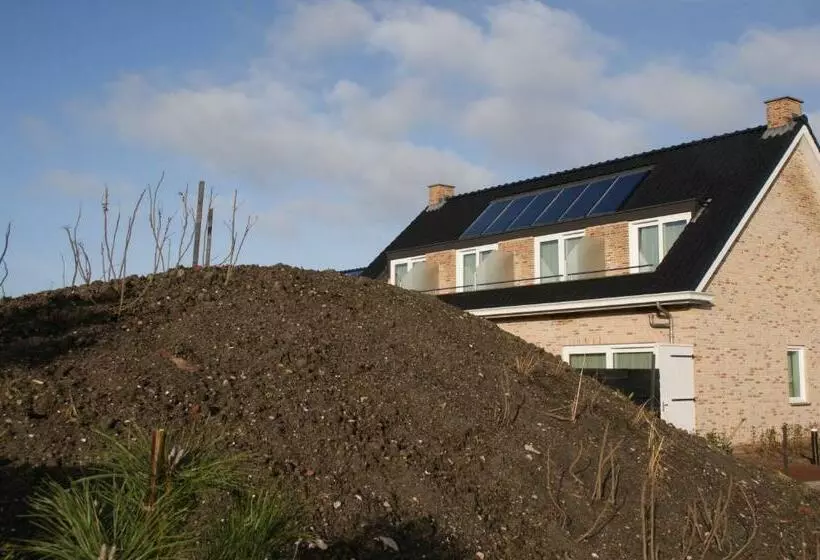 Duinvilla Aan De Zee B&b