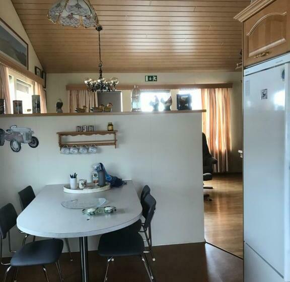 هتل Eiði Farmhouse