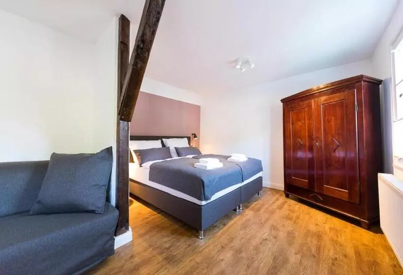 Hotelli Zur Burgstiege