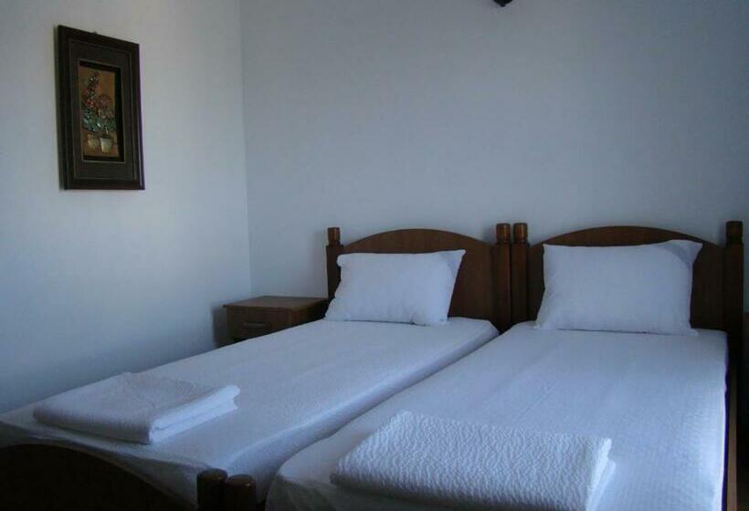 פנסיון Casa Hora