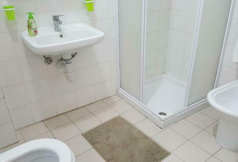 ペンション Foresteria Lombarda Da Giovanna