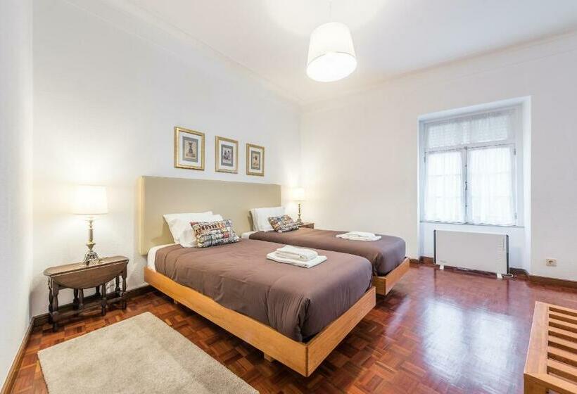 پانسیون Guestready Office Residence