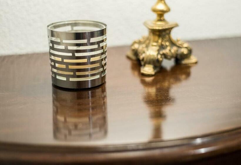 پانسیون Guestready Office Residence