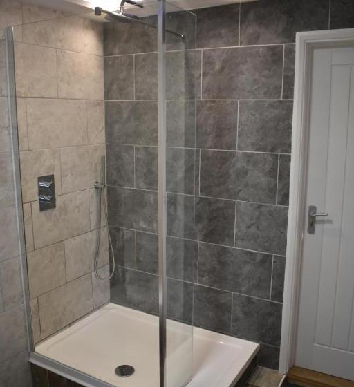 پانسیون Home And A Stay