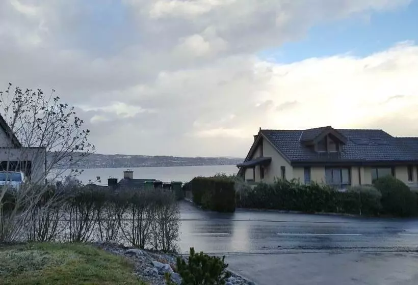 Pension Lake View Private Studio