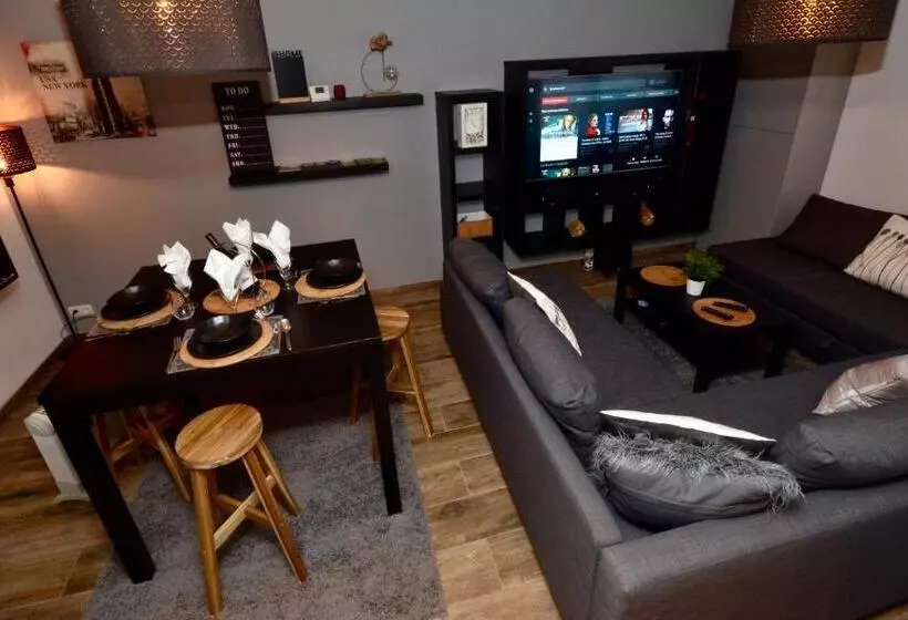 Majatalo Le Duplex De La Raveline 48a