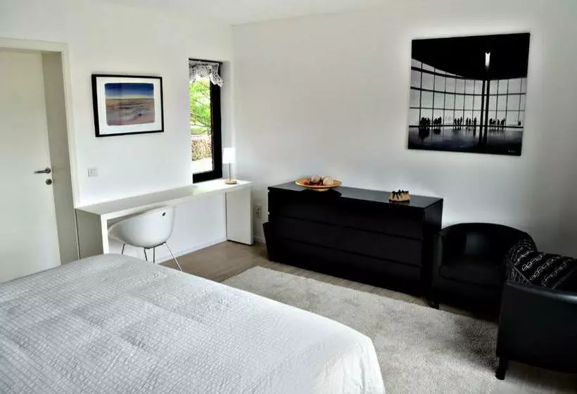 ペンション Nena Guesthouse