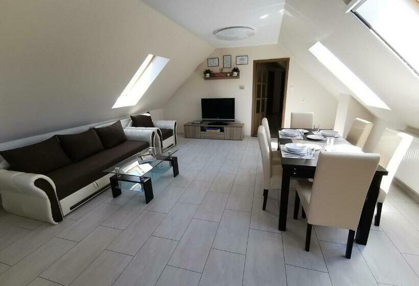 Пансион Sókristály Vendégház