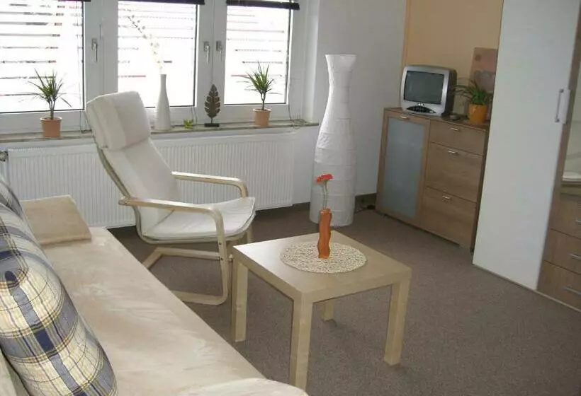 Majatalo Zimmervermietung Schönfließer Stuben Auch Für Monteure