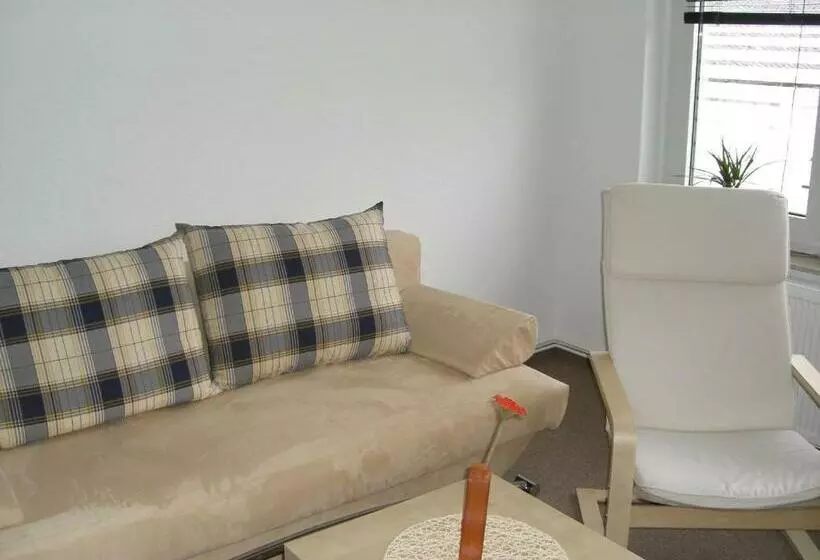 Majatalo Zimmervermietung Schönfließer Stuben Auch Für Monteure