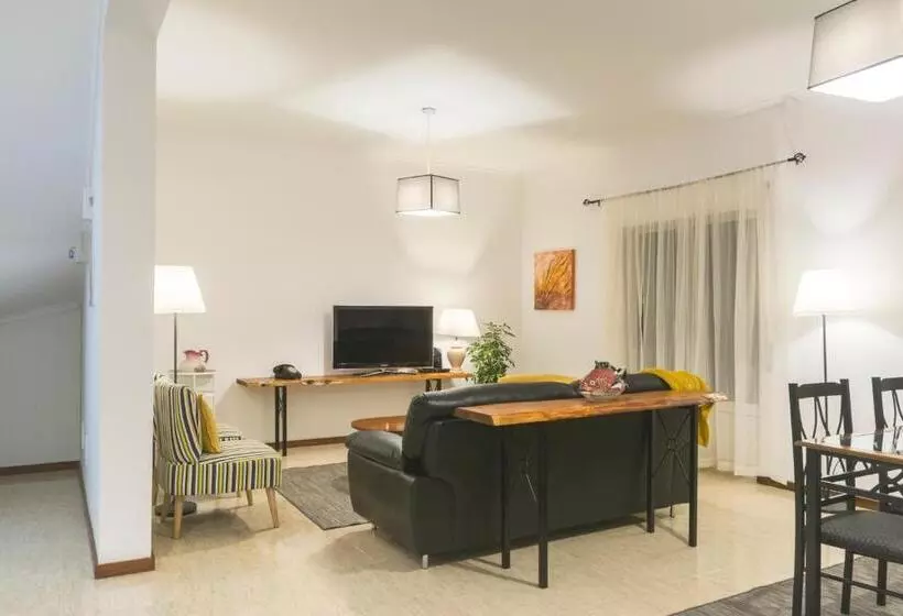 Majatalo Areal De Santa Bárbara Guest House