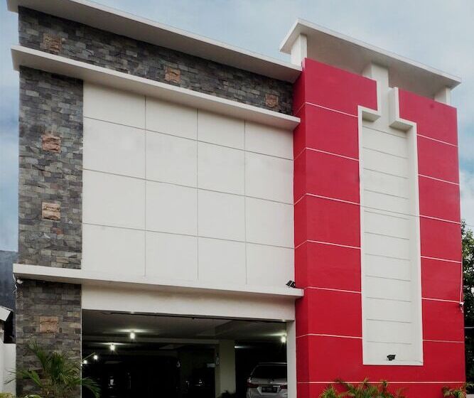 Pension D Paragon Trikora