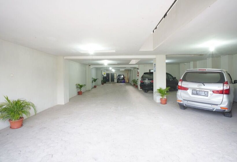 Pension D Paragon Trikora