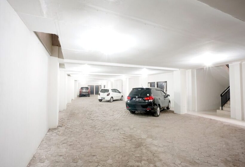 Pension D Paragon Trikora