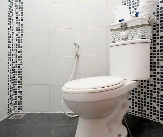 Pension D Paragon Trikora