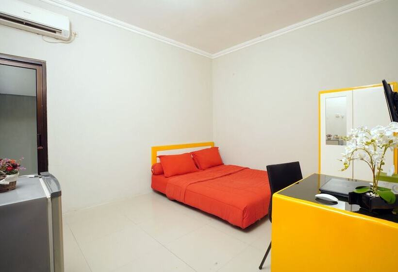 Pension D Paragon Trikora