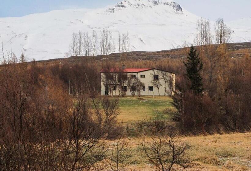 پانسیون Mjóanes Accommodation