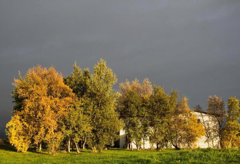 پانسیون Mjóanes Accommodation