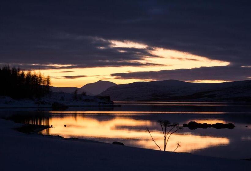 پانسیون Mjóanes Accommodation