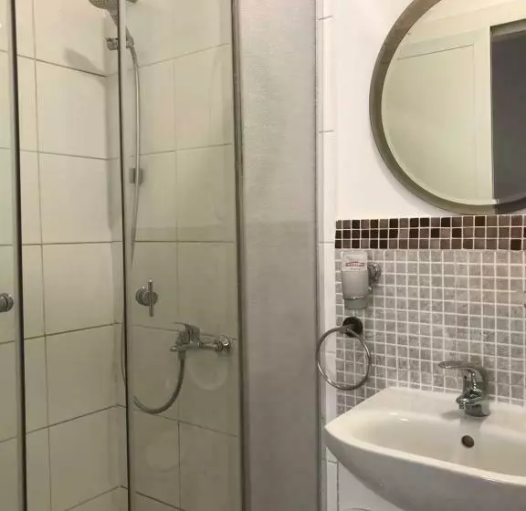 Pension Haus Baron 1 Neckarau