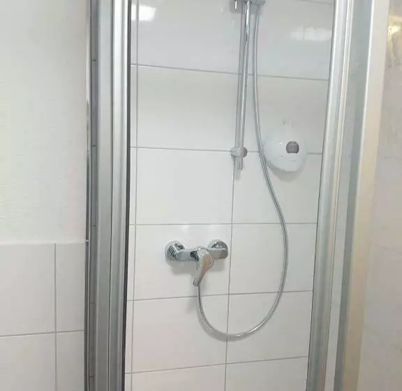 Retkeilymaja Gasthaus Sofram